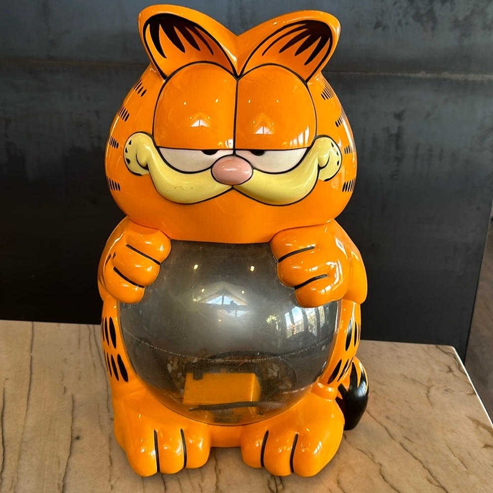 Adorable vintage Garfield fish tank, great condition
